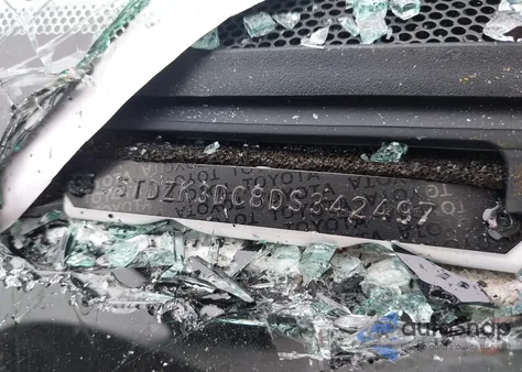 2013 Toyota Sienna L V6 7 Passenger z USA, uszkodzony, nr VIN 5TDZK3DC8DS342497